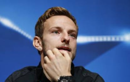 Rakitic, en Manchester.