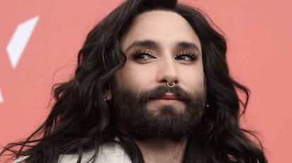 Conchita Wurst, em maio de 2017, em sua chegada a um festival em Viena