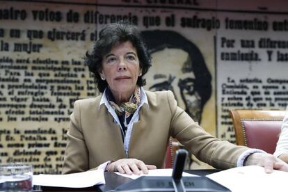 La ministra de Educación y portavoz del Gobierno, Isabel Celaá, la pasada semana en el Senado.