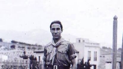 Ricardo Lezcano, en Barcelona con su uniforme de Boy Scout, en 1937.