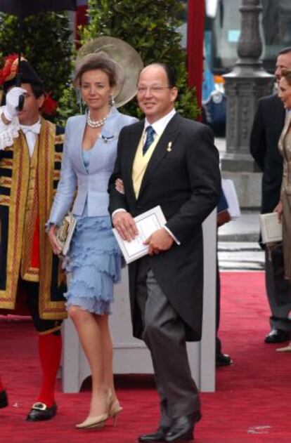 Kardam de Bulgaria y Miriam Hungria, en la boda del entonces príncipe Felipe y doña Letizia en mayo de 2004.