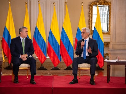 El presidente de Colombia, Iván Duque, y su ministro de Ambiente, Ricardo Lozano, durante la celebración del Día Mundial del Medio Ambiente.