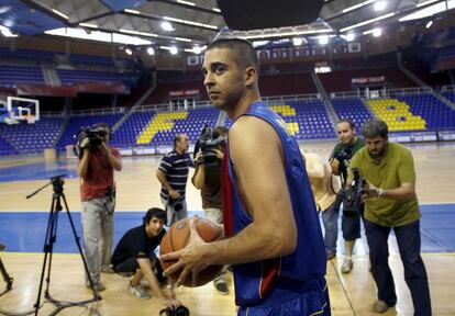El escolta Juan Carlos Navarro durante su presentación como nuevo jugador del Barcelona en 2008. Navarro vuelve al equipo azulgrana tras un año en la NBA.