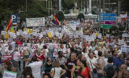 Manifestación por las pensiones dignas en el centro de Madrid.  