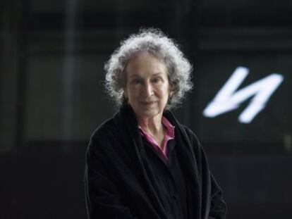 Margaret Atwood en la Alhóndiga de Bilbao.