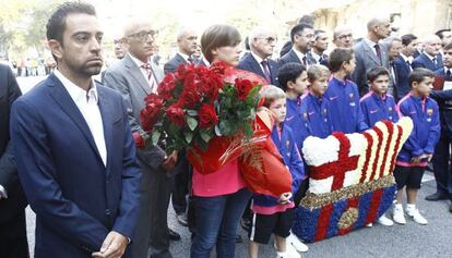 Xavi, en primer plano, y Bartomeu, de fondo, durante la Diada.