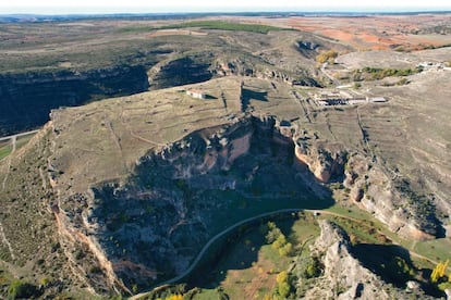 Promontorio donde se levantaba Valeria.