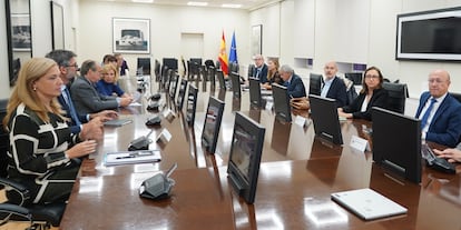 Reunión de la comisión especial de control de fondo de pensiones de empleo de promoción pública.