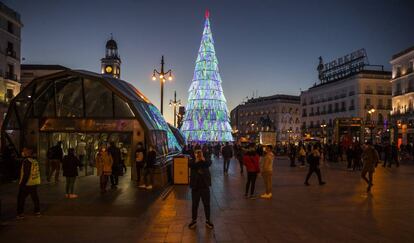 Luces de Navidad, en el centro de Madrid el miércoles.