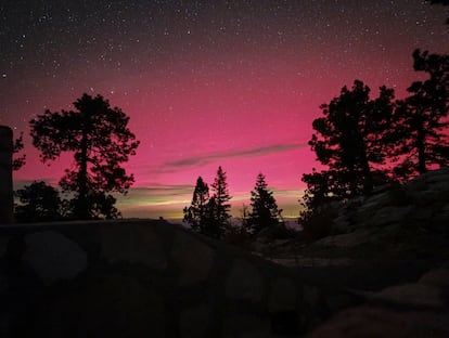 Aurora Boreal registrada este miércoles en  Baja California.