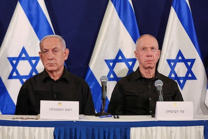 El primer ministro israelí, Benjamin Netanyahu, y el ministro de Defensa, Yoav Gallant, el 28 de octubre en Tel Aviv.