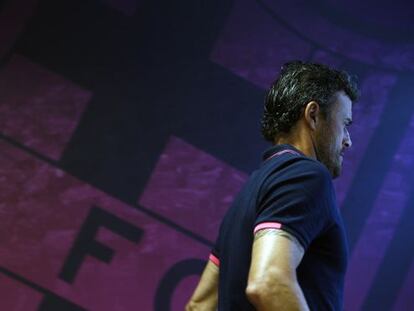 Luis Enrique, tras la rueda de prensa. 