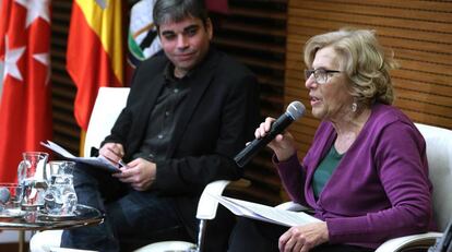 Manuela Carmena durante la presentacion del IBI cultural en el Ayuntamiento de Madrid.