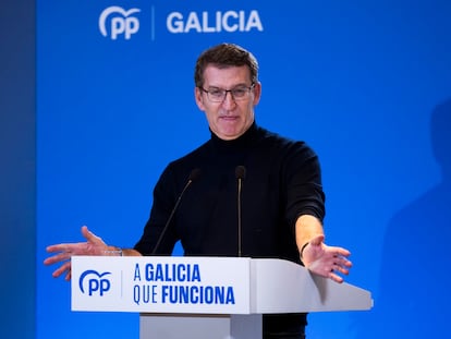 El líder del PP, Alberto Núñez Feijóo, durante un acto de campaña en Oleiros (A Coruña).