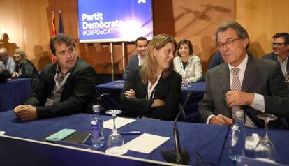Artur Mas, amb els dirigents del partit Marta Pascal i David Bonvehí.