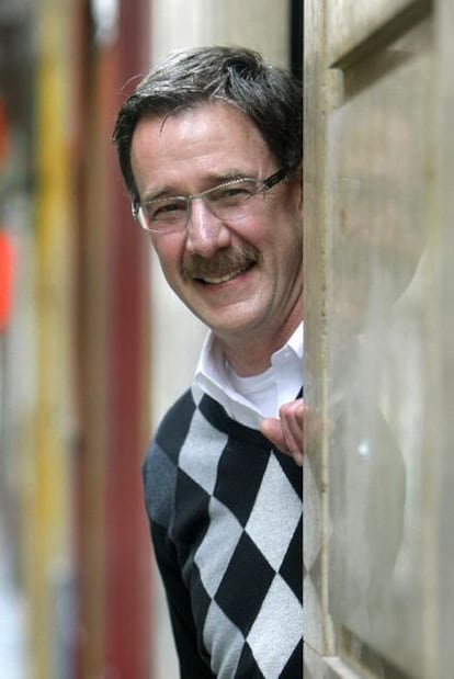 Burke: "La tuberculosis no es sólo de pobres".