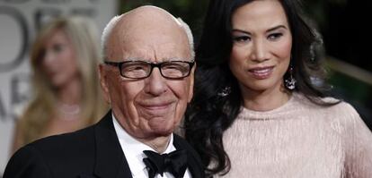 El magnate de la comunicaci&oacute;n, Rupert Murdoch, y su esposa Wendy.  