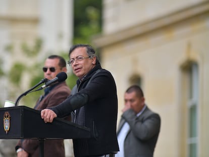 Gustavo Petro Álvaro Leyva