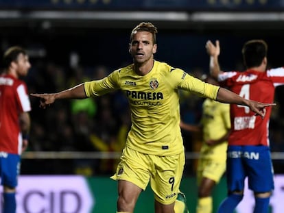 Soldado celebra su gol al Sporting.