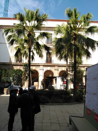 El Palacio del Temple durante su construcción.