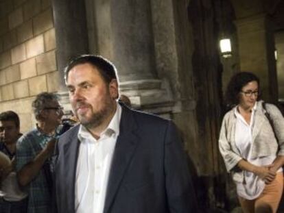Oriol Junqueras i Marta Rovira, sortint de la reunió.