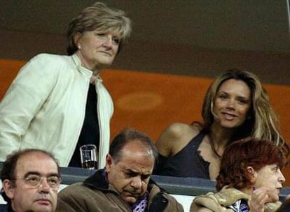 Victoria Beckham, en un partido en el estadio Santiago Bernabéu.