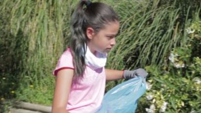 Más de 10.700 voluntarios limpian 400 espacios naturales de toda España