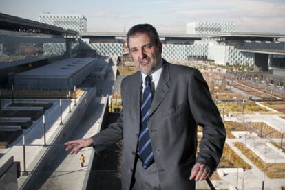 Luis Miguel Gilpérez, presidente de Telefónica España, posa en la sede de la compañía en Madrid.