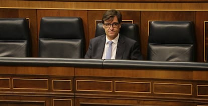 El ministro de Sanidad, Salvador Illa, durante una sesión de control al Gobierno en el Congreso de los Diputados tras el estado de alarma, en Madrid (España).