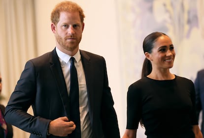 Enrique de Inglaterra junto a su mujer Meghan Markle en una visita a la sede de la ONU, en Nueva York, EE UU, el pasado mes de julio