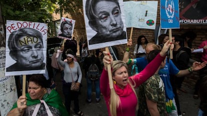 Una protesta contra la visita de Judith Butler en São Paulo, el 7 de noviembre.