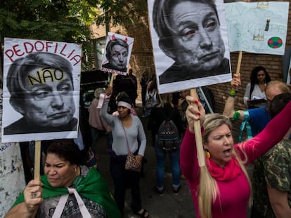 Protesto contra a visita de Judith Butler em São Paulo, dia 7 de novembro.