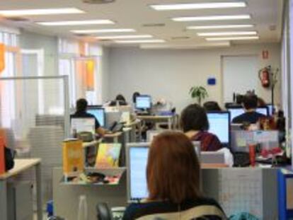 Foto ilustrativa de empleados en una oficina en Madrid.