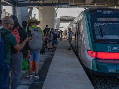 Tren Maya suspende operaciones