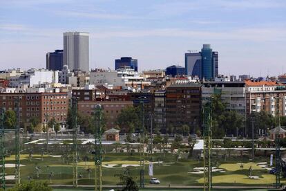 Campo de golf en los terrenos del Canal de Isabel II.