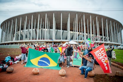 Supporters of Lula camp out next to the Mané Garrincha Stadium in Brasilia ahead of Sunday's inauguration. 