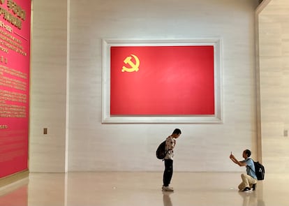 VIsitantes en el museo del Partido Comunista de China en Pekín, el pasado martes.