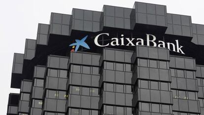 Caixabank vende a Criteria sus acciones en Inbursa y BEA