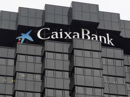 CaixaBank crea una escuela de riesgos para formar a su plantilla