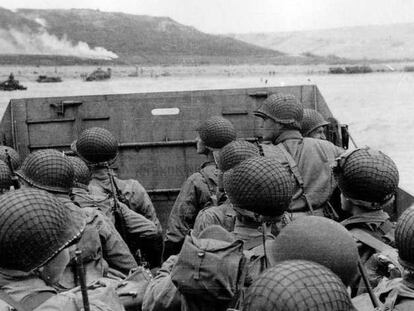 Soldats americans desembarquen a Normandia, el 1944.