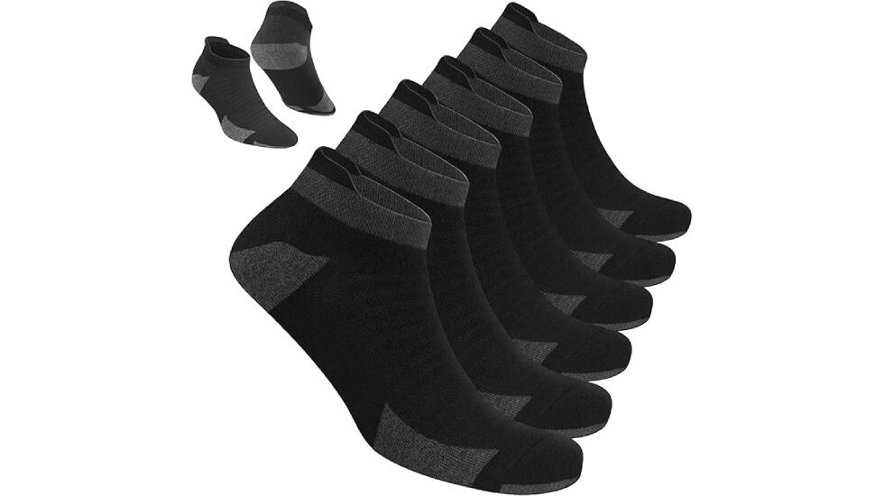 Lote de seis calcetines deportivos y acolchados de hombre.