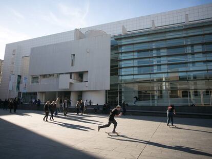 El Macba, situat a la plaça dels Àngels de Barcelona.