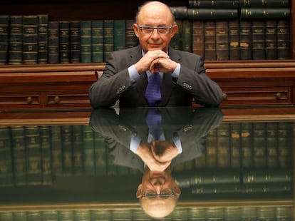 Cristóbal Montoro en su segunda etapa como ministro de Hacienda, en 2014.