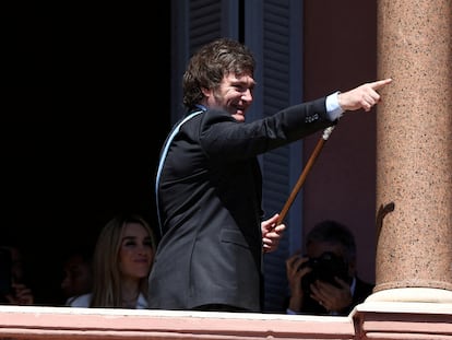 El presidente de Argentina, Javier Milei, durante su toma de posesión en la Casa Rosada, el 10 de diciembre.