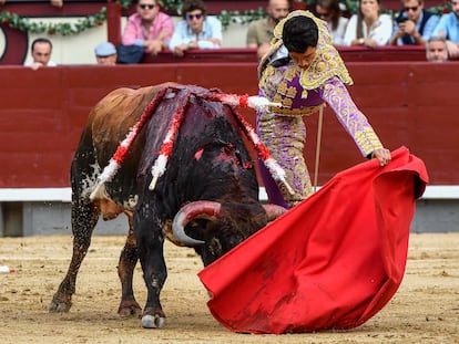 Natural de García Pulido al bravo novillo de Montealto.