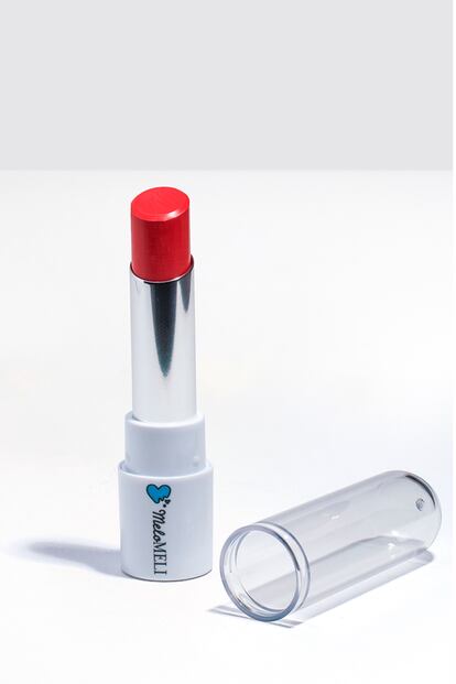 La opción de MeloMeli tiene nombre propio: Cloe. Este tono #2 de la línea Matte x Heart on the Lips hidrata en profundidad y colorea los labios. Tiene un precio de 17,99 euros.