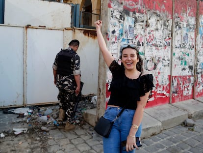 Sali Hafez, fotografiada durante una manifestación en el centro de Beirut, el pasado 23 de mayo.