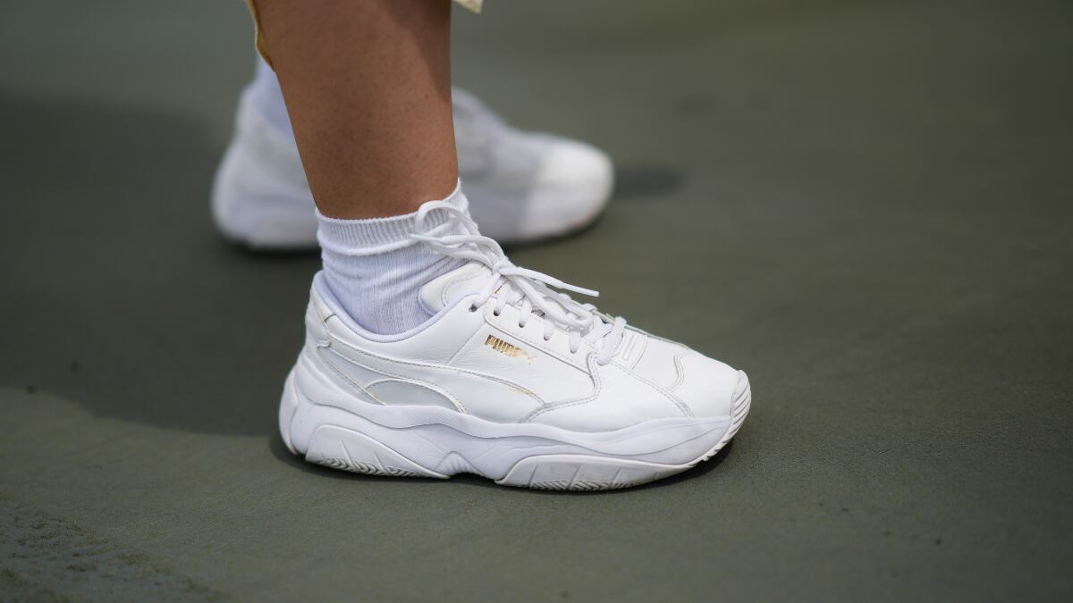10 zapatillas cómodas para caminar todo el día y que acumulan miles de valoraciones en Amazon