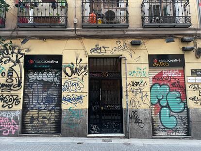 Portal número 35 de la calle de La Palma, en el barrio de Malasaña, en el centro de Madrid.