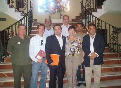Representantes de varios de los grupos de independientes que concurren a las elecciones en Marbella.